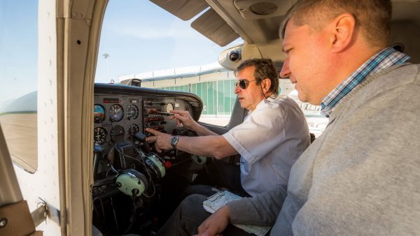 Flugzeug selber fliegen Flughafen Neunrandenburg Vorpommern