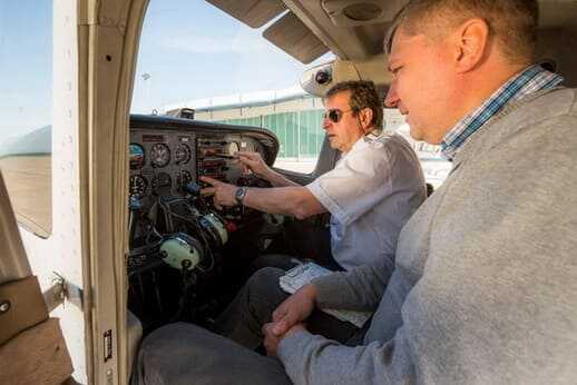 Willkommen an Bord am Flughafen