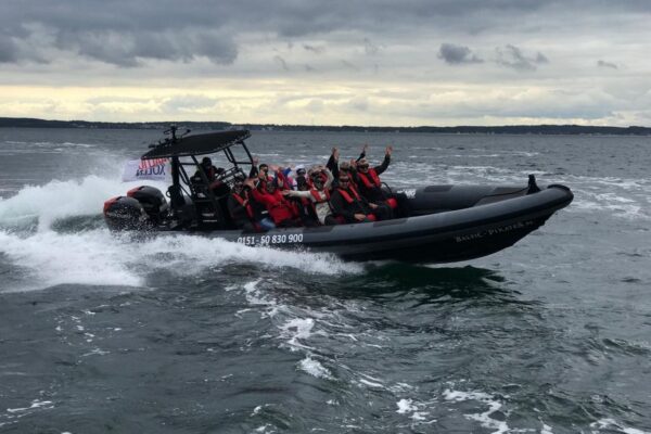 Grömitz Boots Touren Speedboot fahren Ostseebäder Erlebnis