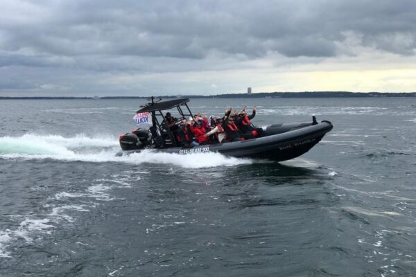 Grömitz Speedboot fahren Ostsee Erlebnis