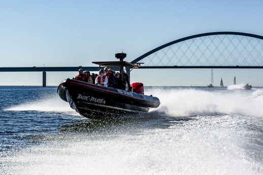 Speedboot Ostsee Schnellboot Incentive Veranstaltung Teambuilding